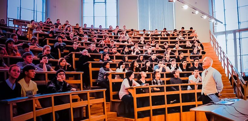 Как поступить в ВУЗ на бюджет после школы или колледжа?